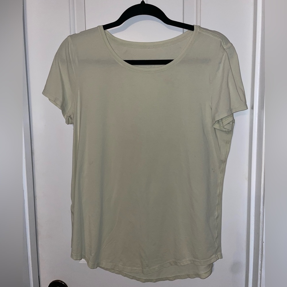 Lululemon size 8